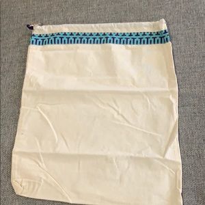 Tory Burch Dust cover